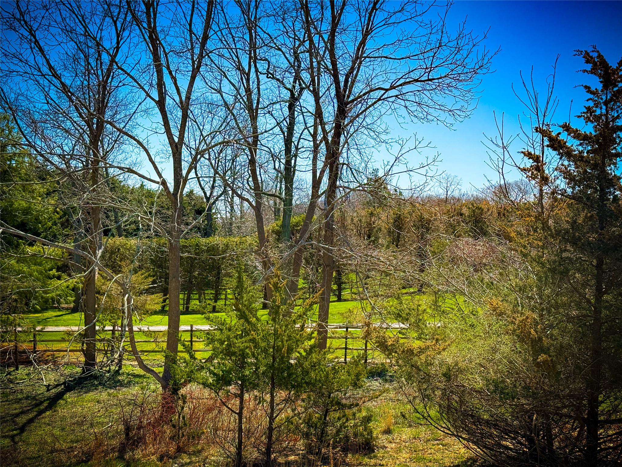 17 Moriches Avenue, East Moriches, New York image 45