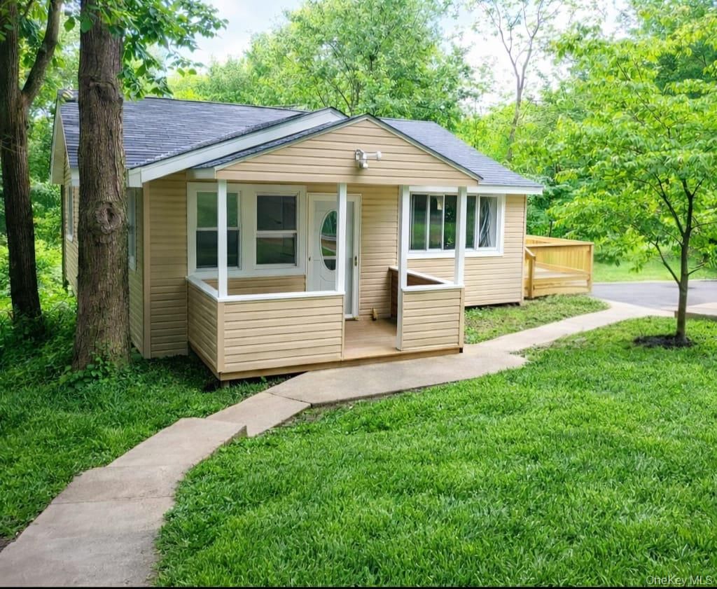 Photo of 2 Crestwood Trail, Monroe, NY 10950 (MLS # 946018)