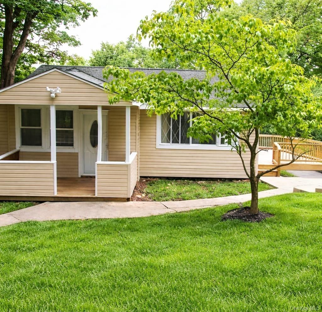 Photo of 2 Crestwood Trail, Monroe, NY 10950 (MLS # 946018)