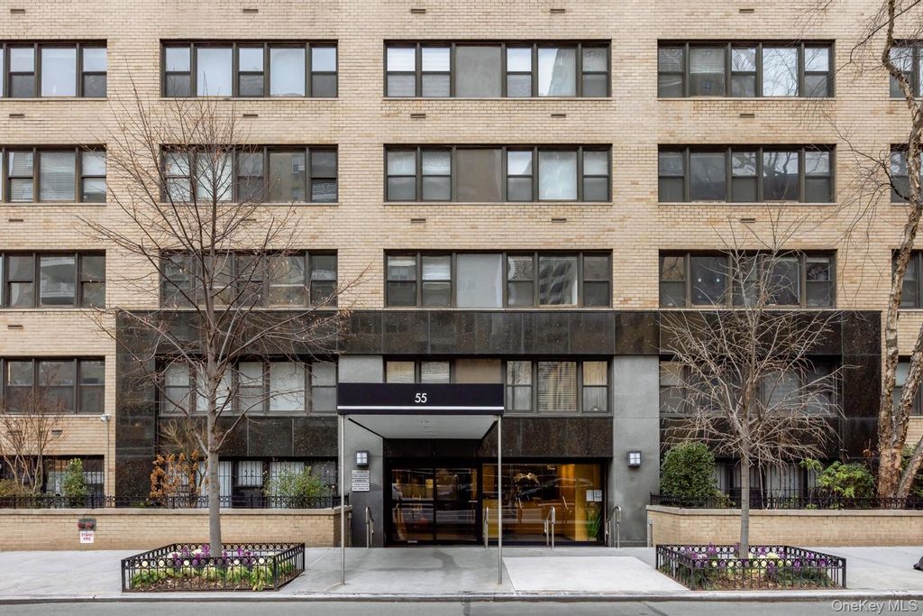 Photo of 55 E 9th Street #3M, New York (Manhattan), NY 10003 (MLS # 999655)