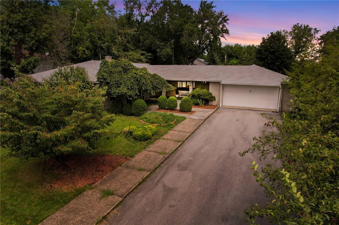 Rental Property at Truman Court, Middletown, New York - Bedrooms: 3 
Bathrooms: 3 
Rooms: 8  - $3,500 MO.