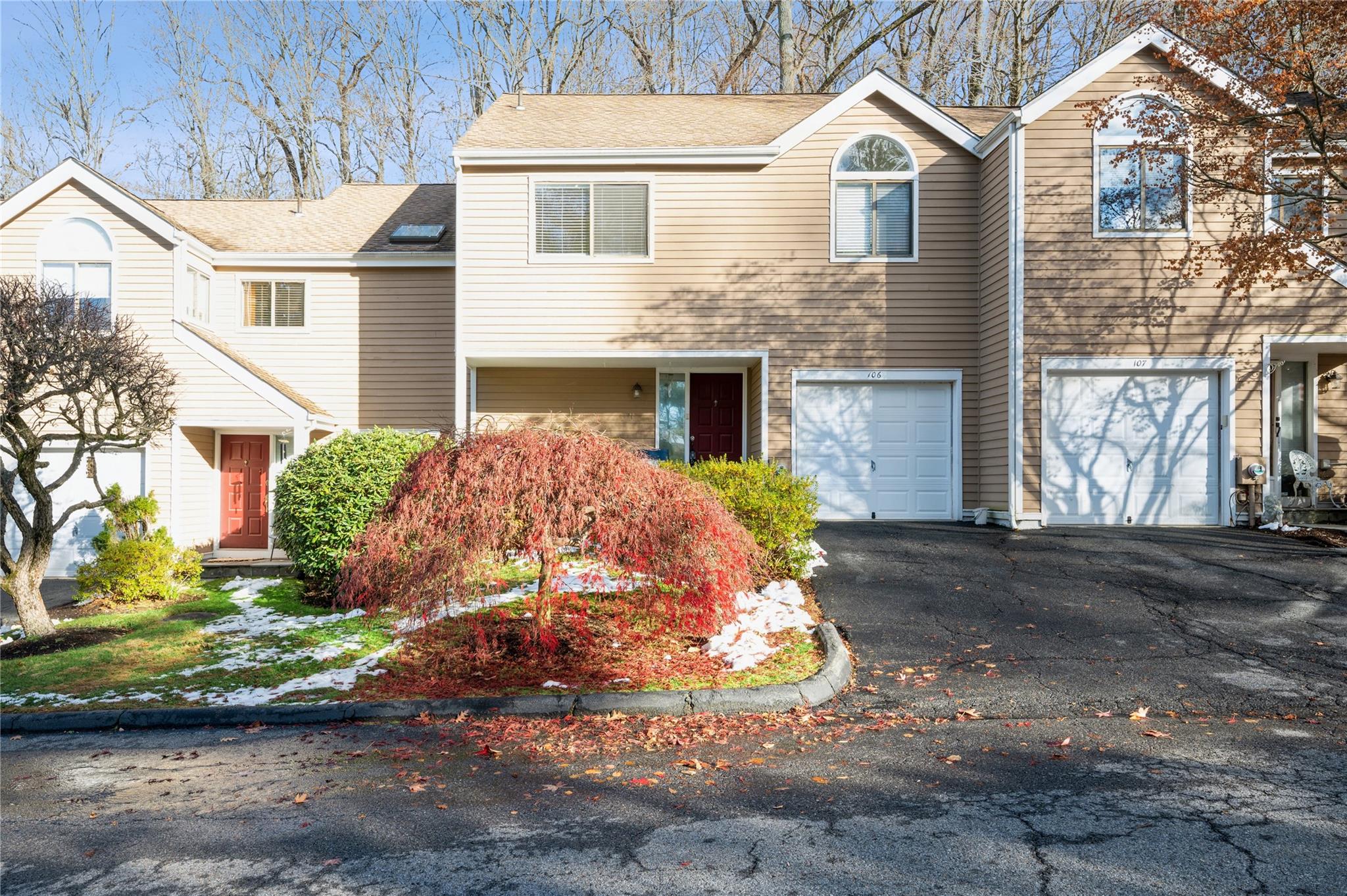 Rental Property at Rambling Brook Road, Chappaqua, New York - Bedrooms: 3 
Bathrooms: 3  - $4,900 MO.