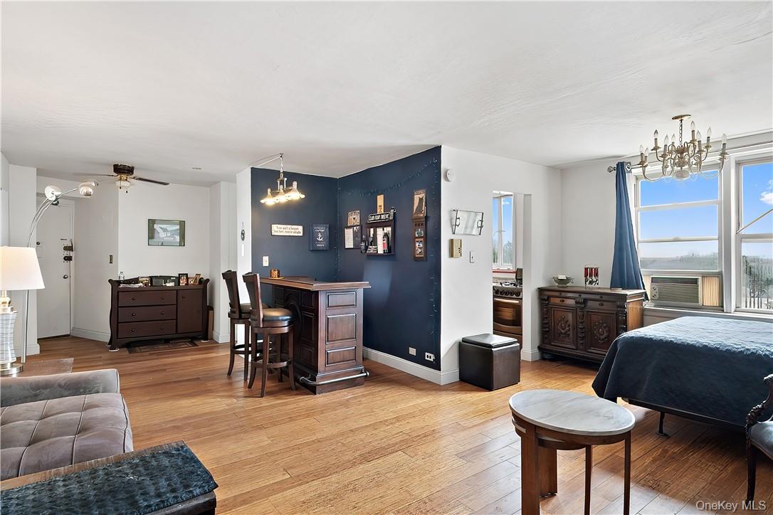 4320 Van Cortlandt Park East 6B