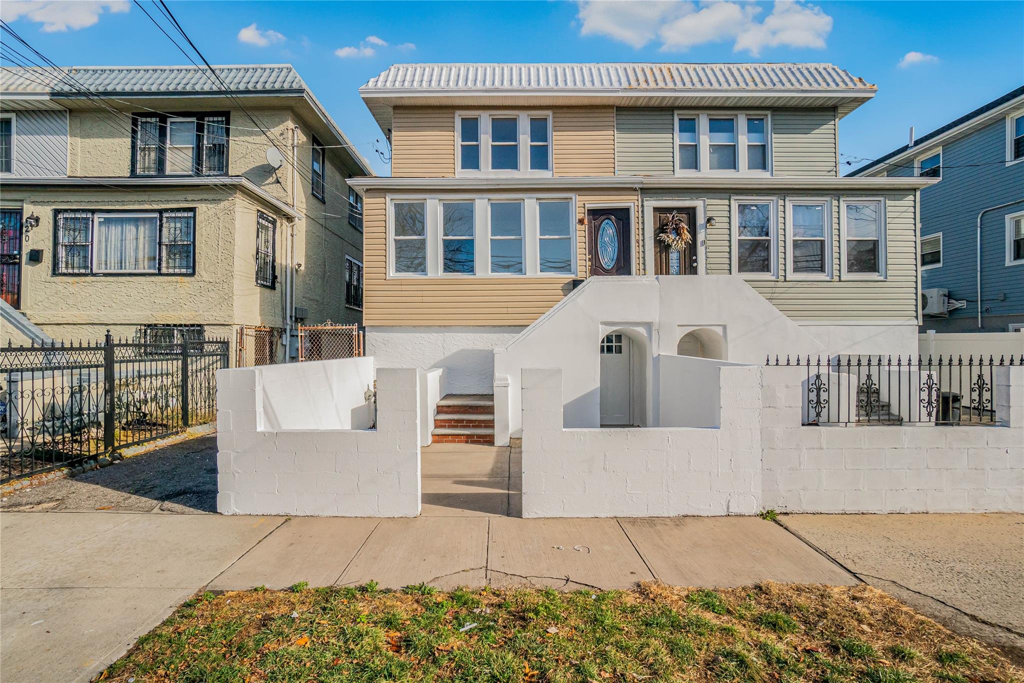 Beach 67 Street, Arverne, Queens, NY - 4 Bedrooms  
2 Bathrooms - 