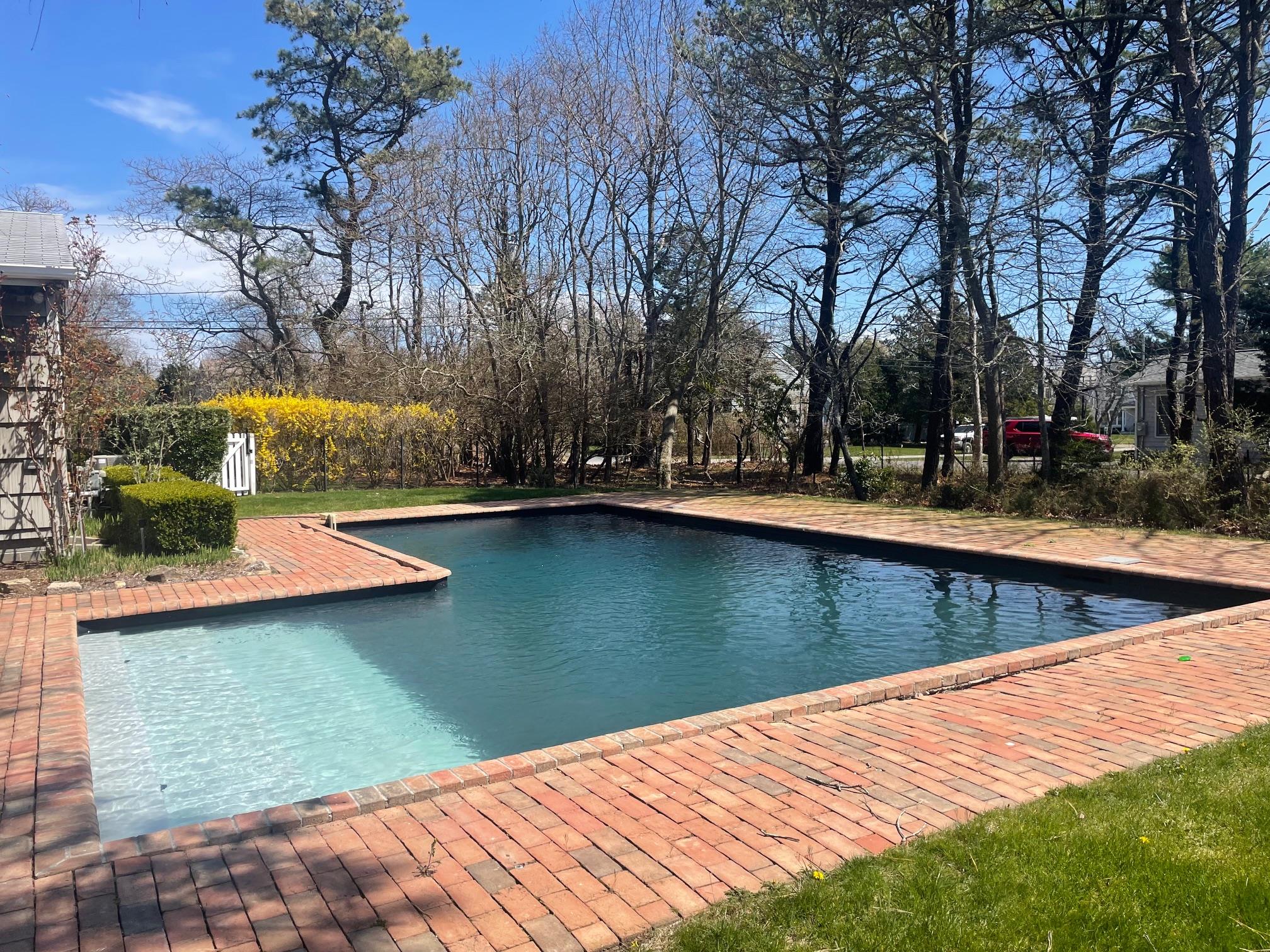 7 Gegan Drive, Southampton, New York image 2