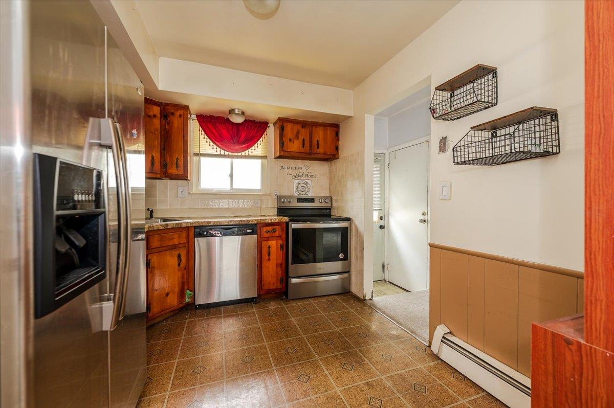 22 Mastic Boulevard, Mastic, New York image 7