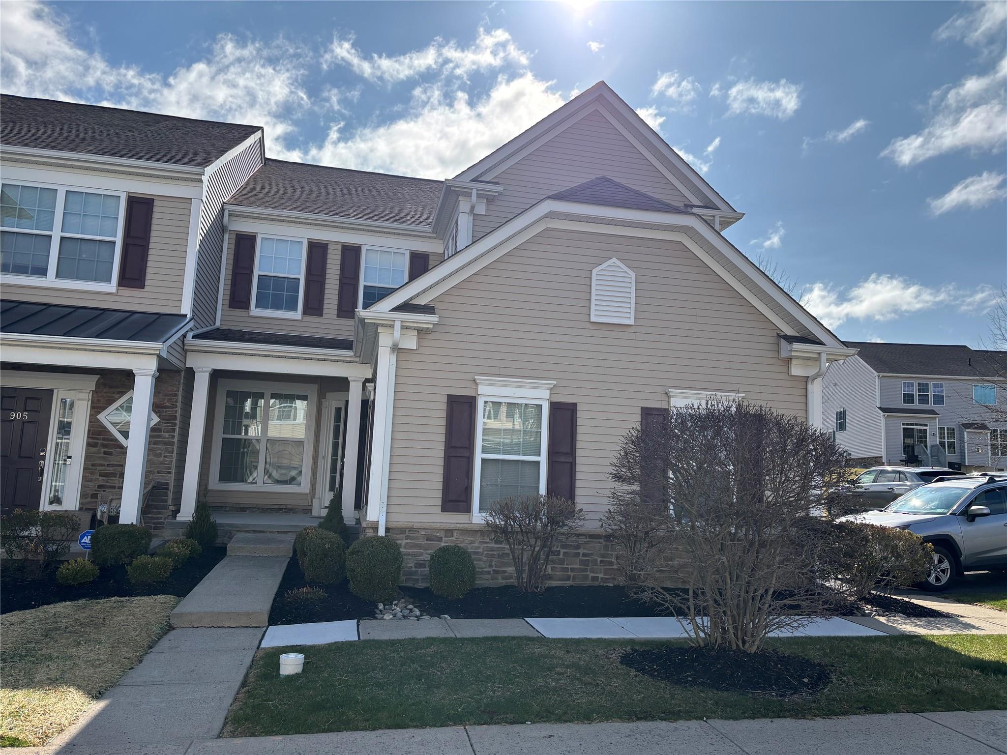 6 Bainbridge Place #906, Newburgh, New York image 1
