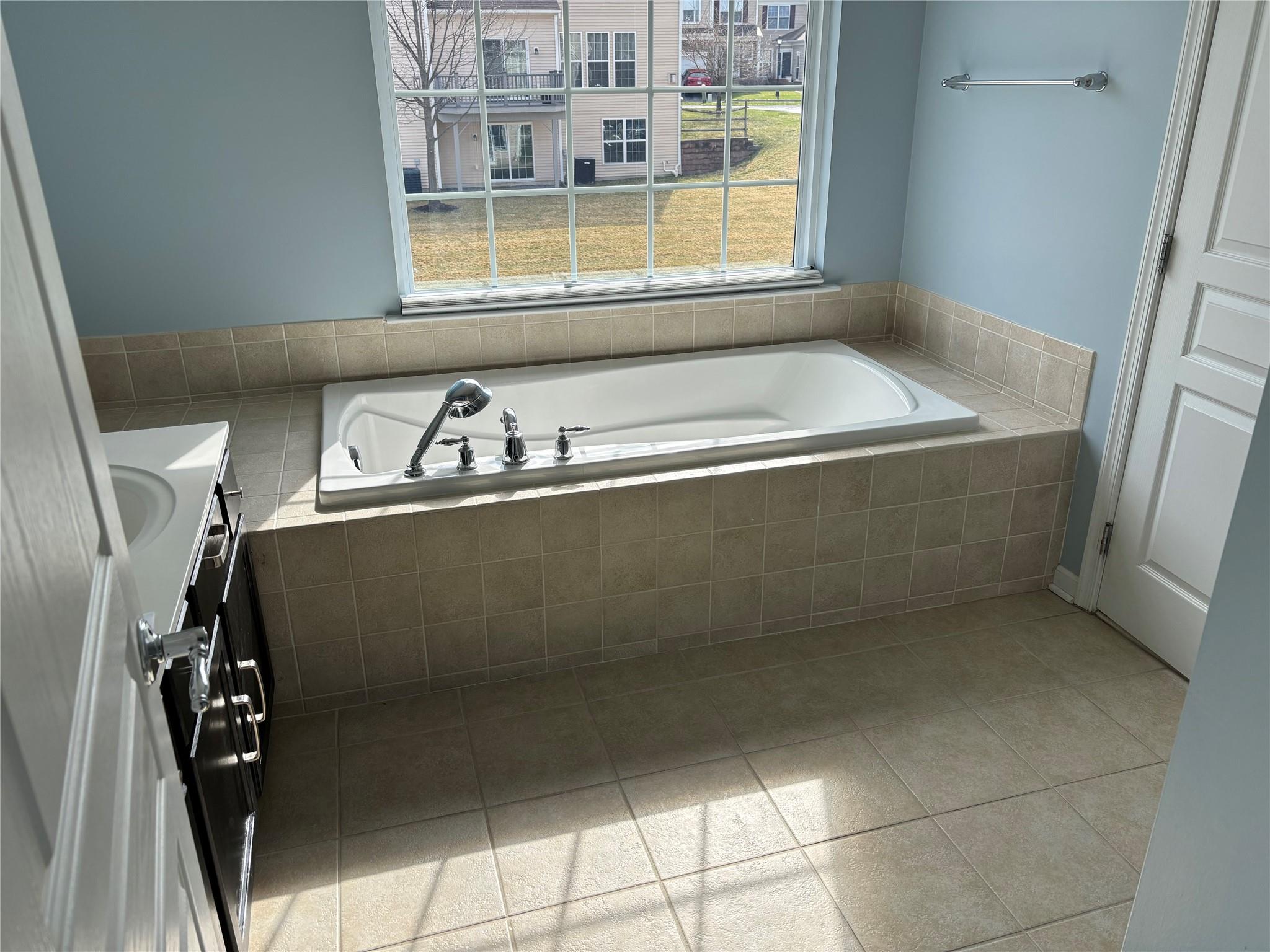 6 Bainbridge Place #906, Newburgh, New York image 21