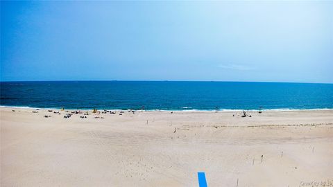 Photo of 750 Lido Boulevard #77B, Lido Beach, NY 11561 (MLS # 898503)