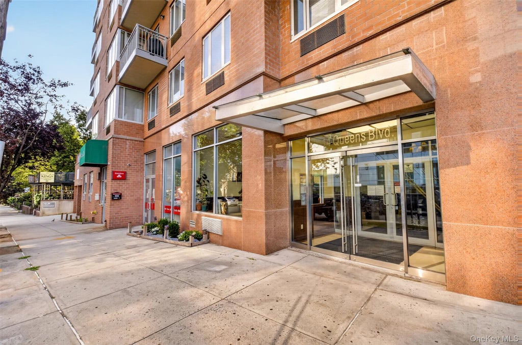 Photo of 63-14 Queens Boulevard #3M, Woodside, NY 11377 (MLS # 1030788)