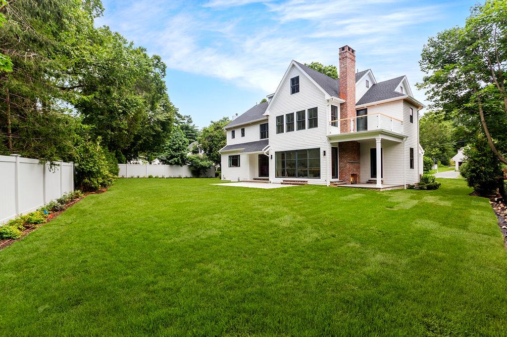 6 Dorchester Lane