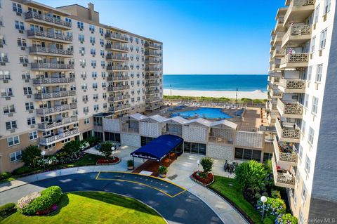 Photo of 430 Shore Road #5C, Long Beach, NY 11561 (MLS # 917271)