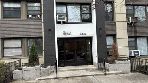 Photo of 98-10 64th Avenue Ave #3J, Rego Park, NY 11374 (MLS # 967361)