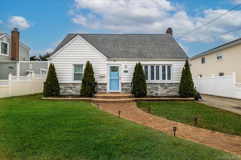 Apartment For Sale - 3357 4th Street<br/> Oceanside, NY 11572