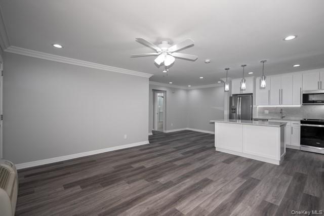 07 Spinningwheel Road 1B