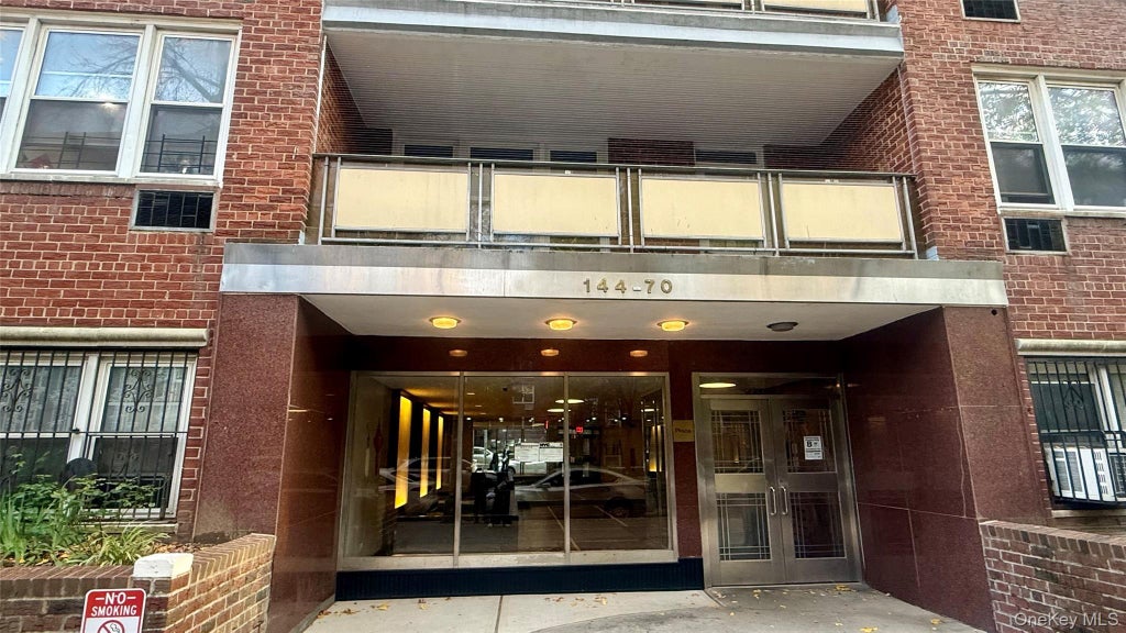 Photo of 144-70 41st Avenue #6E, Flushing, NY 11355 (MLS # 1063292)