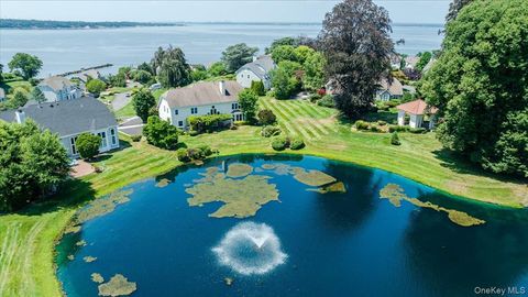 53 Pembroke Drive Glen Cove NY 11542