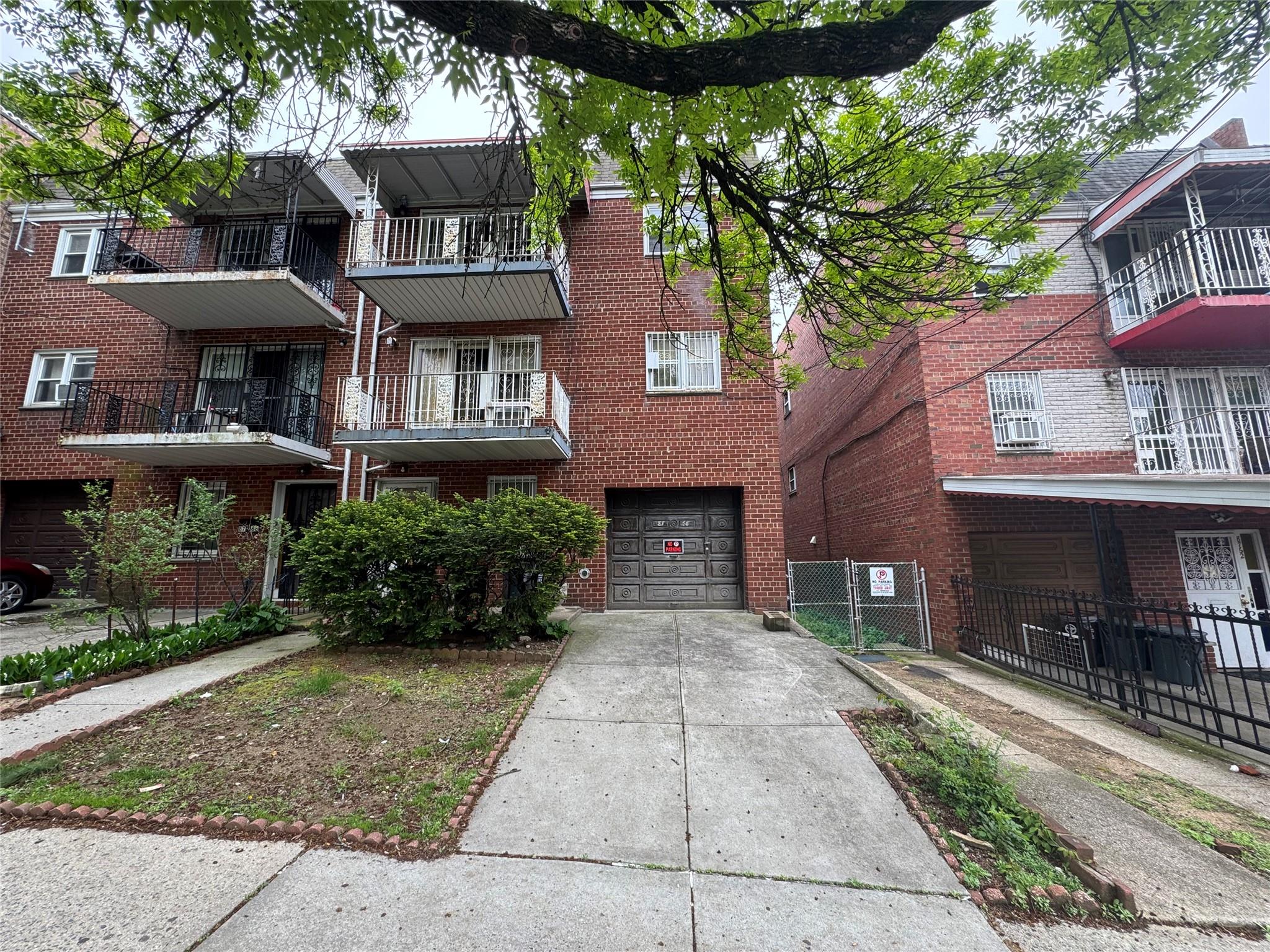 87-66 52 Avenue