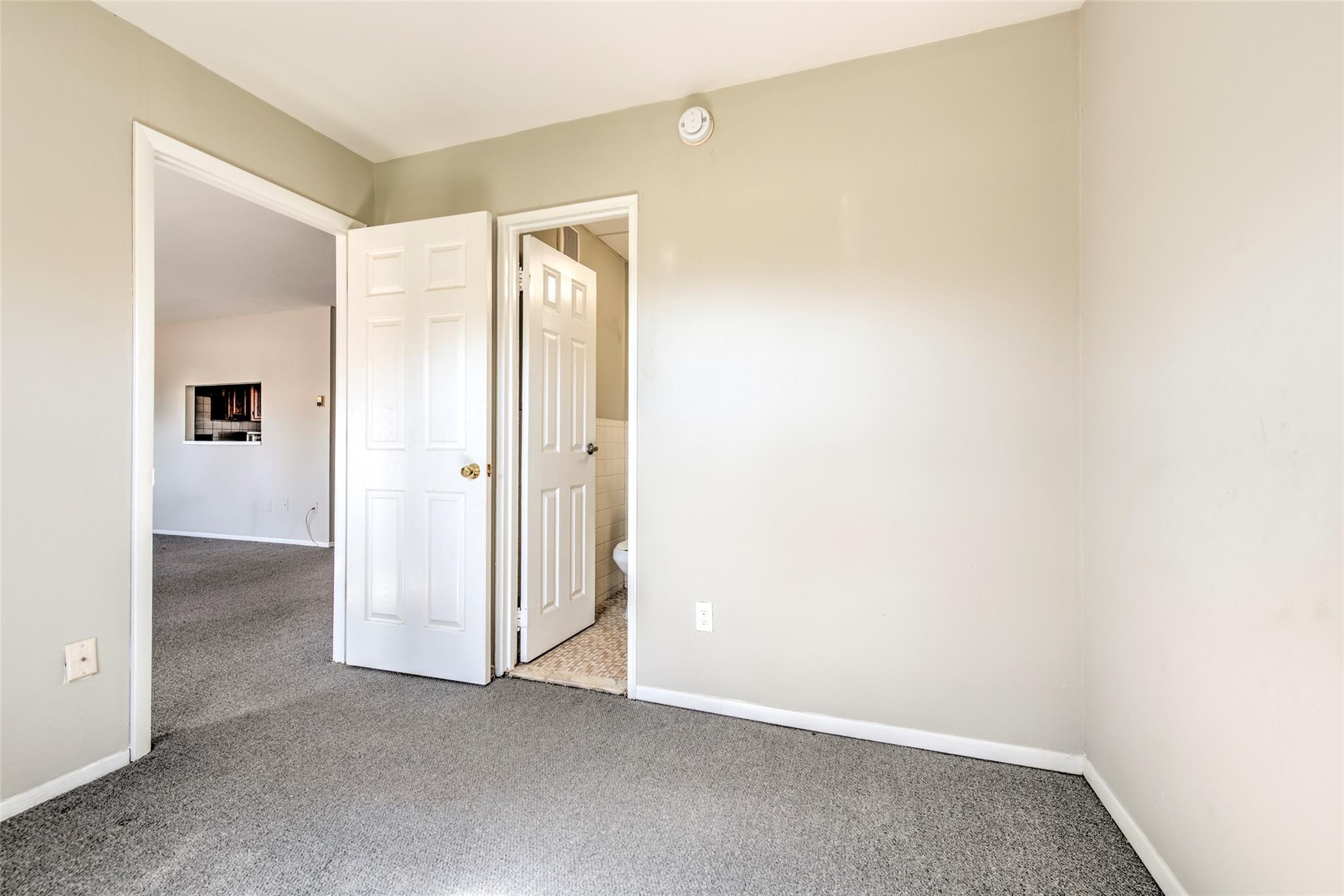 460 Old Town Road #8E, Port Jefferson Station, New York image 13