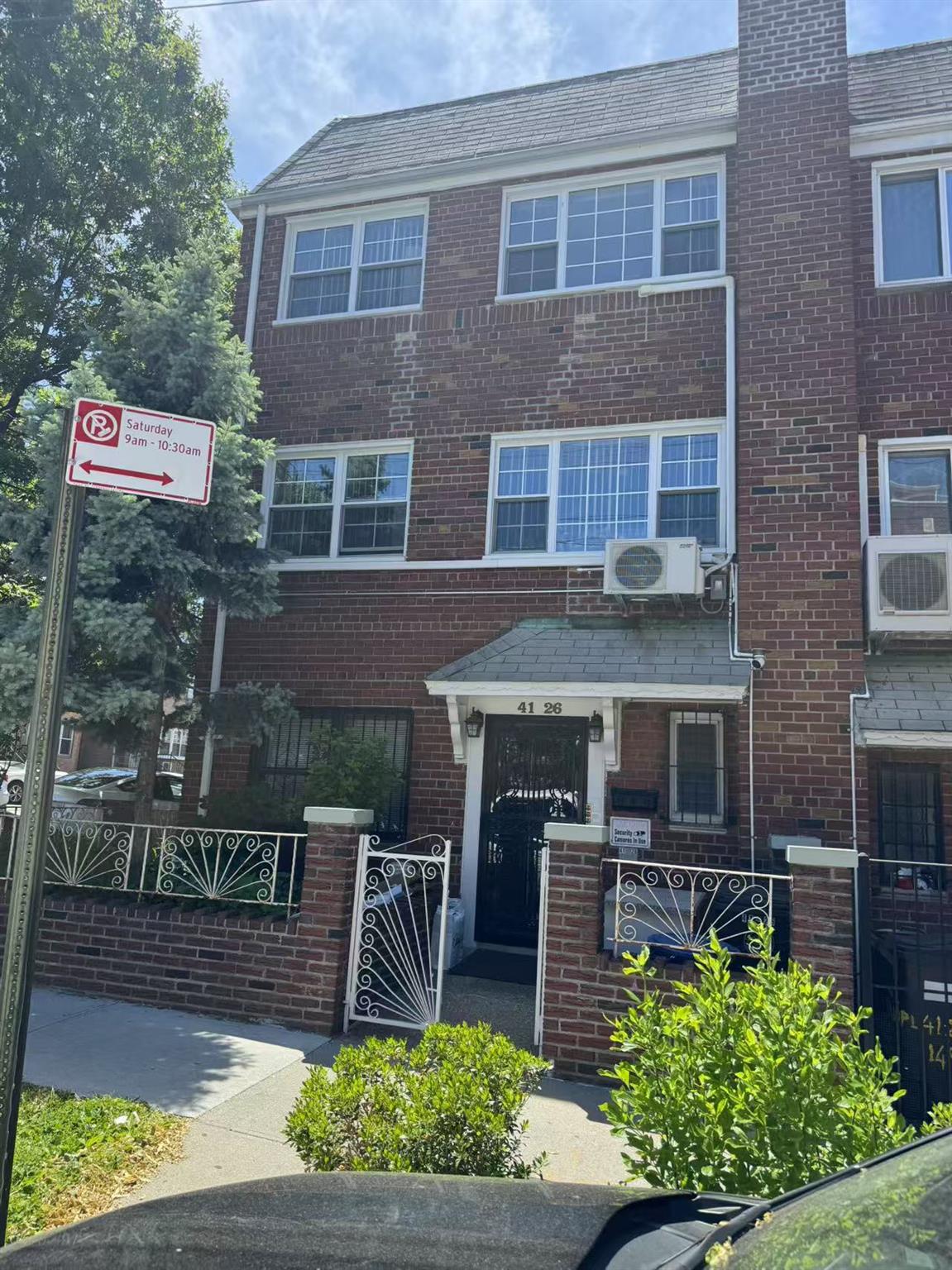 149th Place, Flushing, Queens, NY - 8 Bedrooms  
4 Bathrooms - 