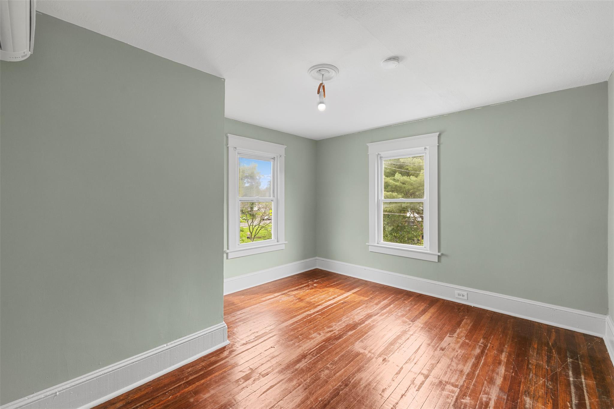 39 Pine Street, Kingston, New York image 19