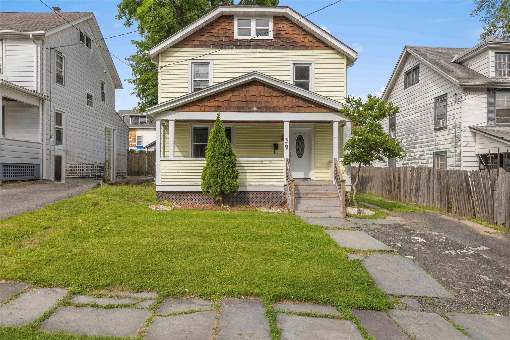 39 Pine Street, Kingston, New York image 1