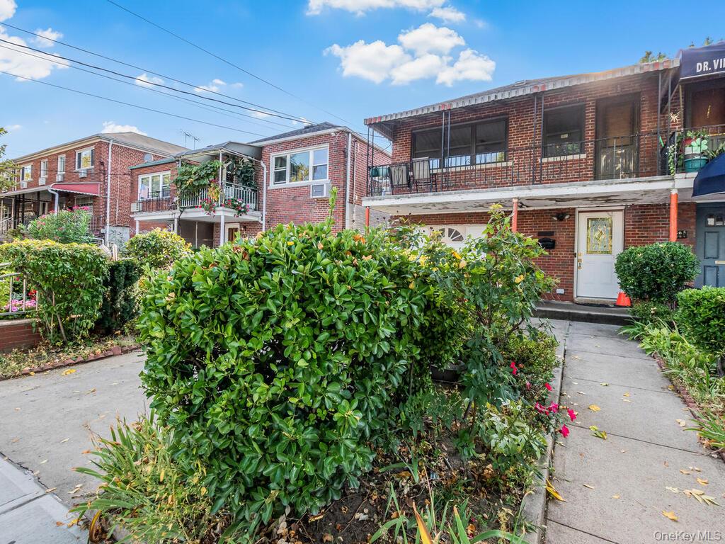 1863 Williamsbridge Road