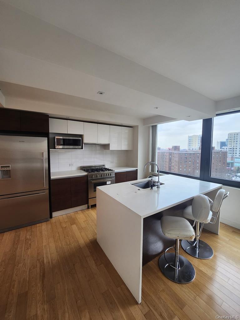 39-16 Prince Street 9F