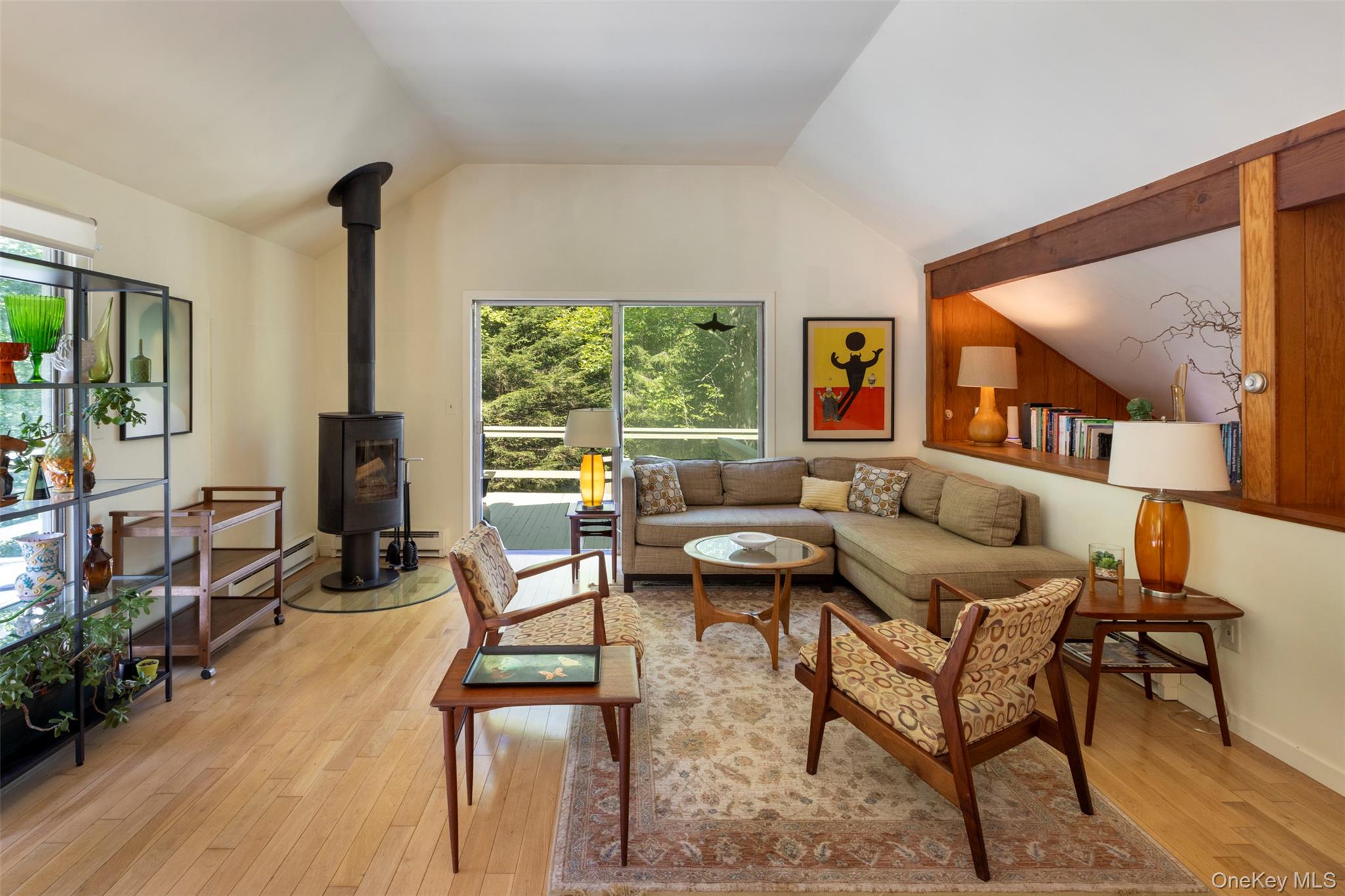 Shandaken, New York 12480, United States, 4 Bedrooms Bedrooms, ,3 BathroomsBathrooms,Residential,Active,184692