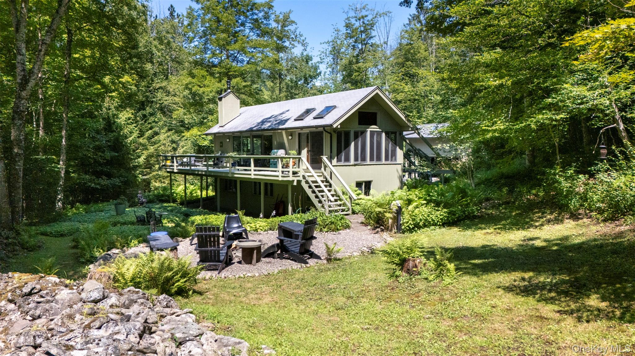 Shandaken, New York 12480, United States, 4 Bedrooms Bedrooms, ,3 BathroomsBathrooms,Residential,Active,184692