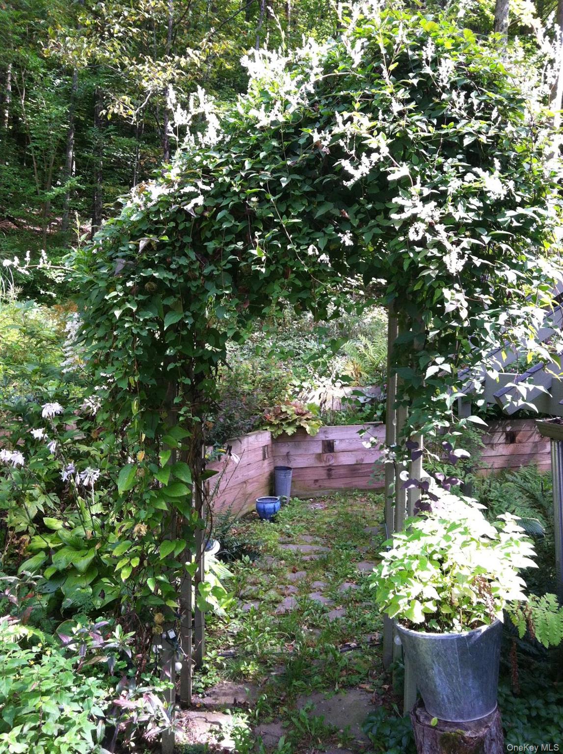 Shandaken, New York 12480, United States, 4 Bedrooms Bedrooms, ,3 BathroomsBathrooms,Residential,Active,184692