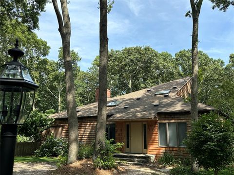 101 Noyac Path Water Mill NY 11976