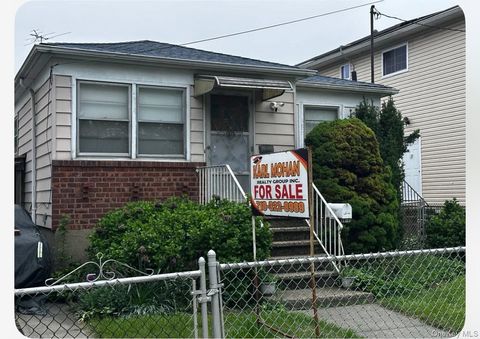 9411 127th Street, Richmond Hill, NY 11419 - MLS#: 899466