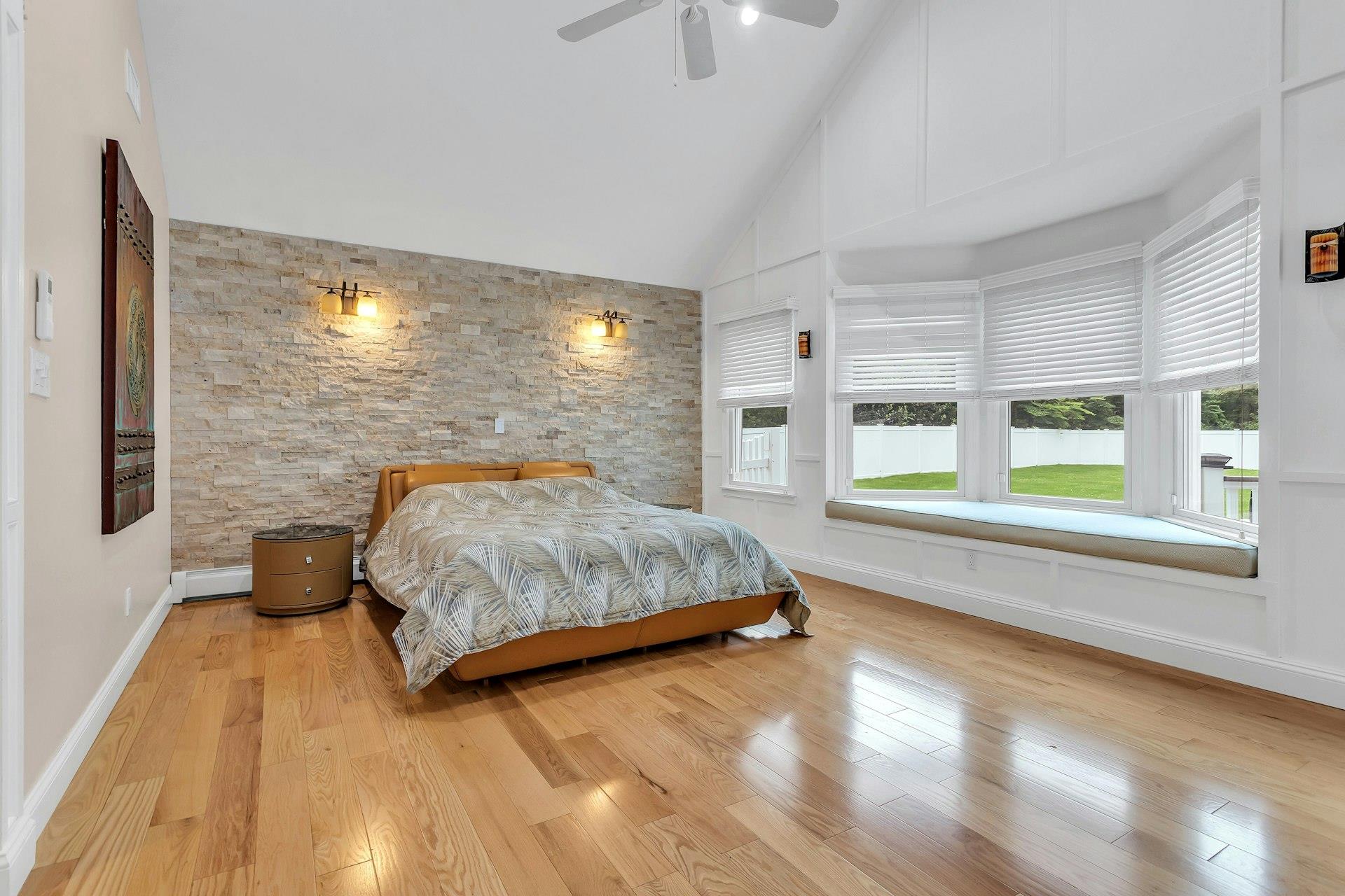 21 Buttonwood Drive, Dix Hills, New York image 16