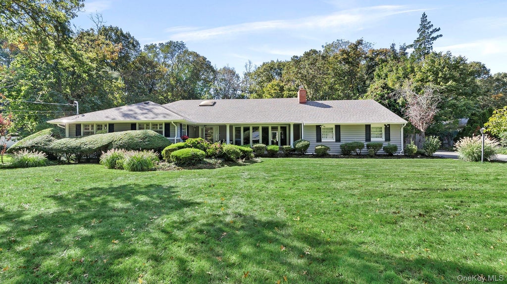 Photo of 49 Salem Ridge Drive, Huntington, NY 11743 (MLS # 1061675)