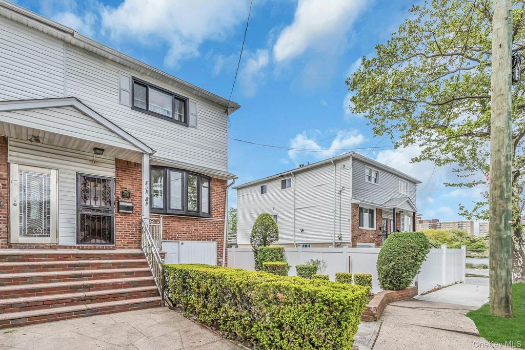Photo of 10825 Avenue N, Brooklyn, NY 11236 (MLS # 1000706)