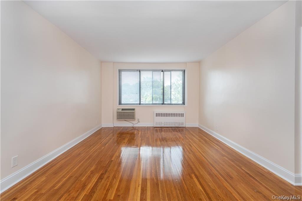 411 Bronx River Road 3L