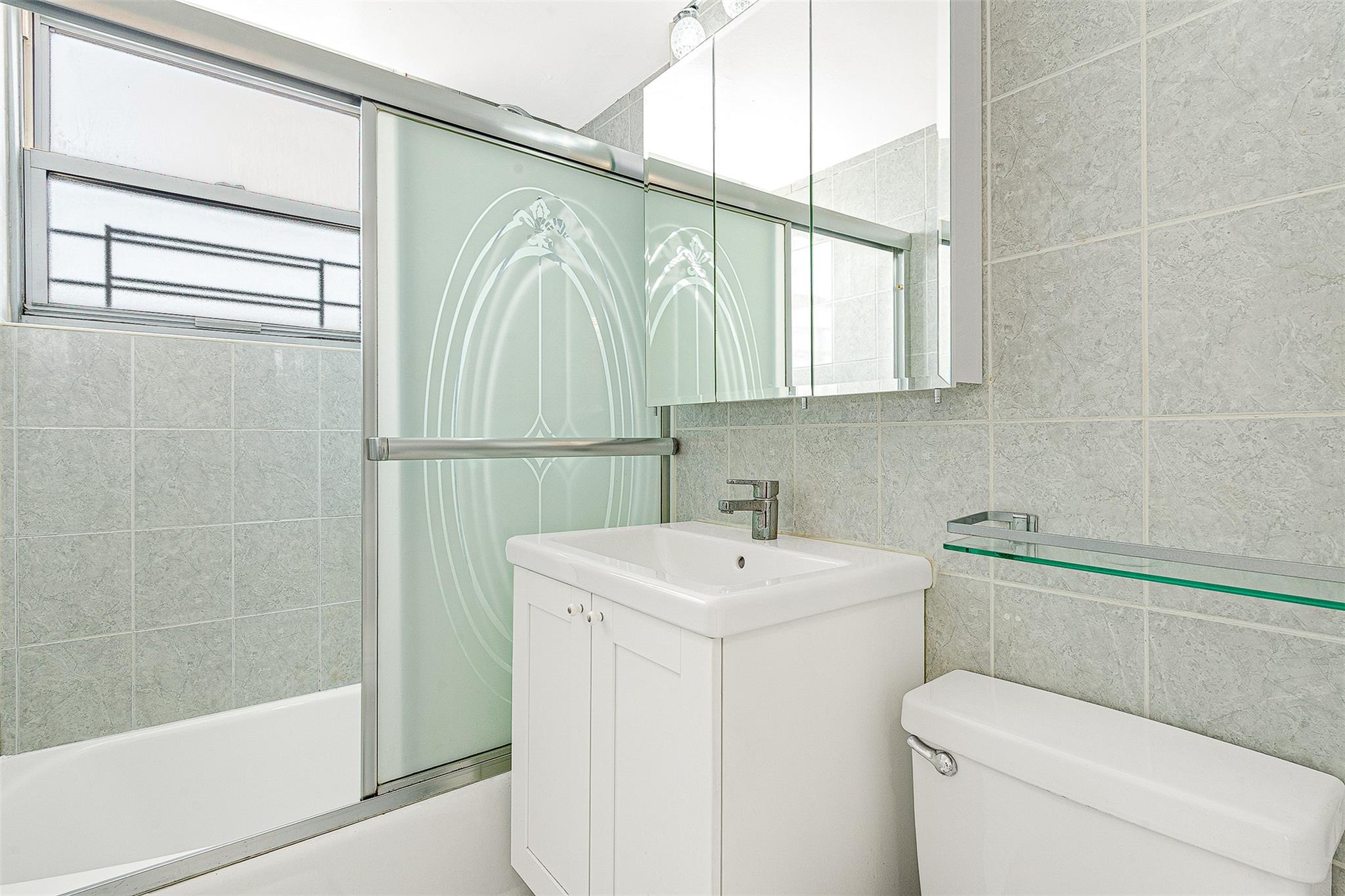 61-15 97th Street #14 F, Rego Park, New York image 31