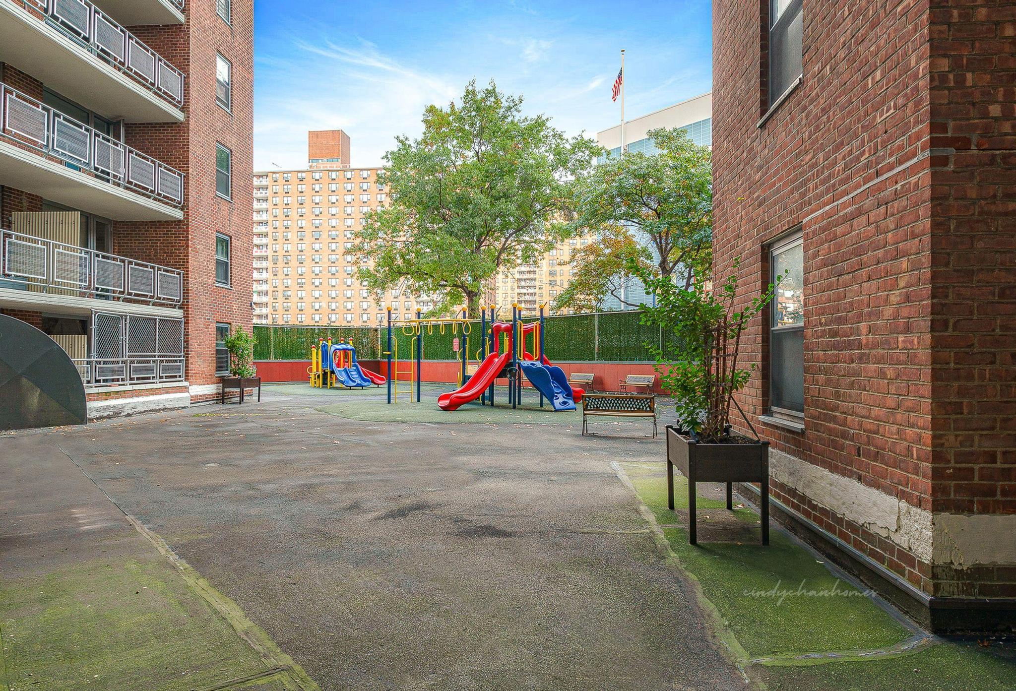 61-15 97th Street #14 F, Rego Park, New York image 33