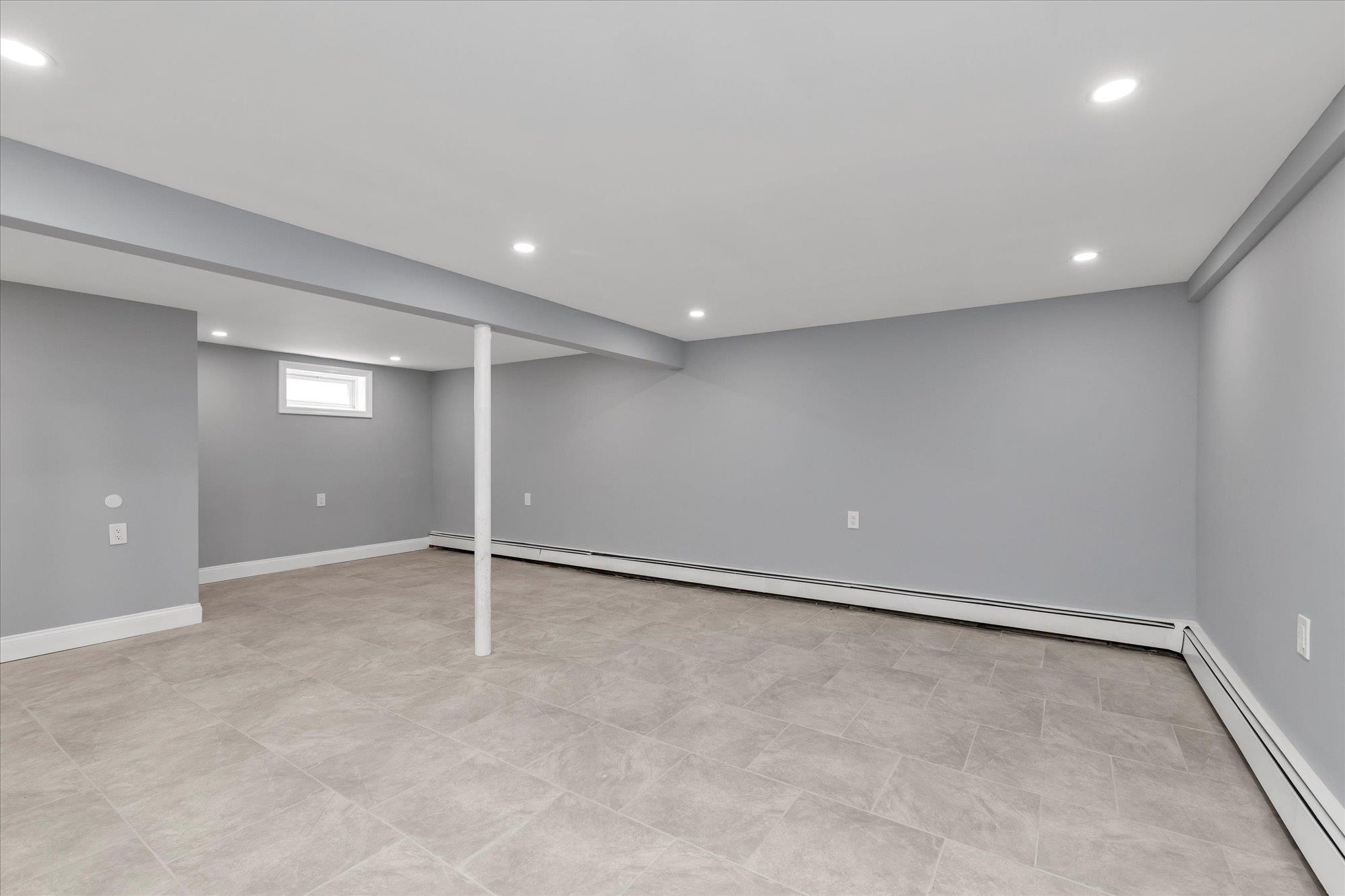 801 Mirabelle Avenue, Westbury, New York image 15
