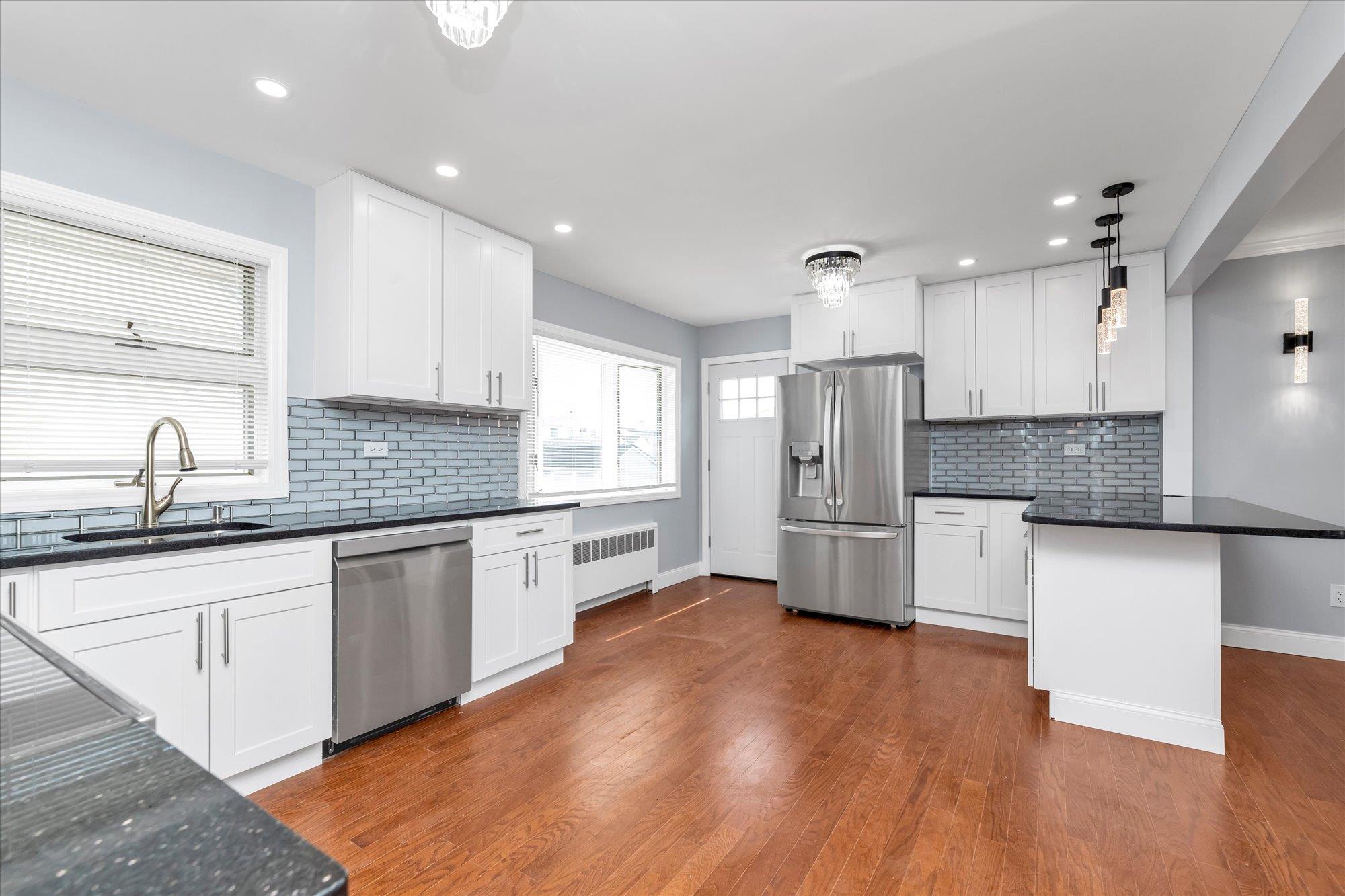 801 Mirabelle Avenue, Westbury, New York image 6