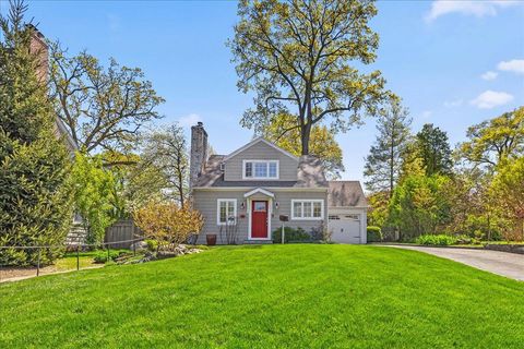 27 Smith Avenue White Plains NY 10605