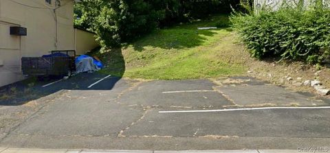 42 Wayne Avenue Suffern NY 10901