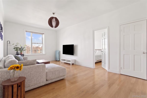 45-8 40TH ST C44, SUNNYSIDE, NY 11104 - Image bc2f45e55bee51958310e72968ed8c8e/788336788