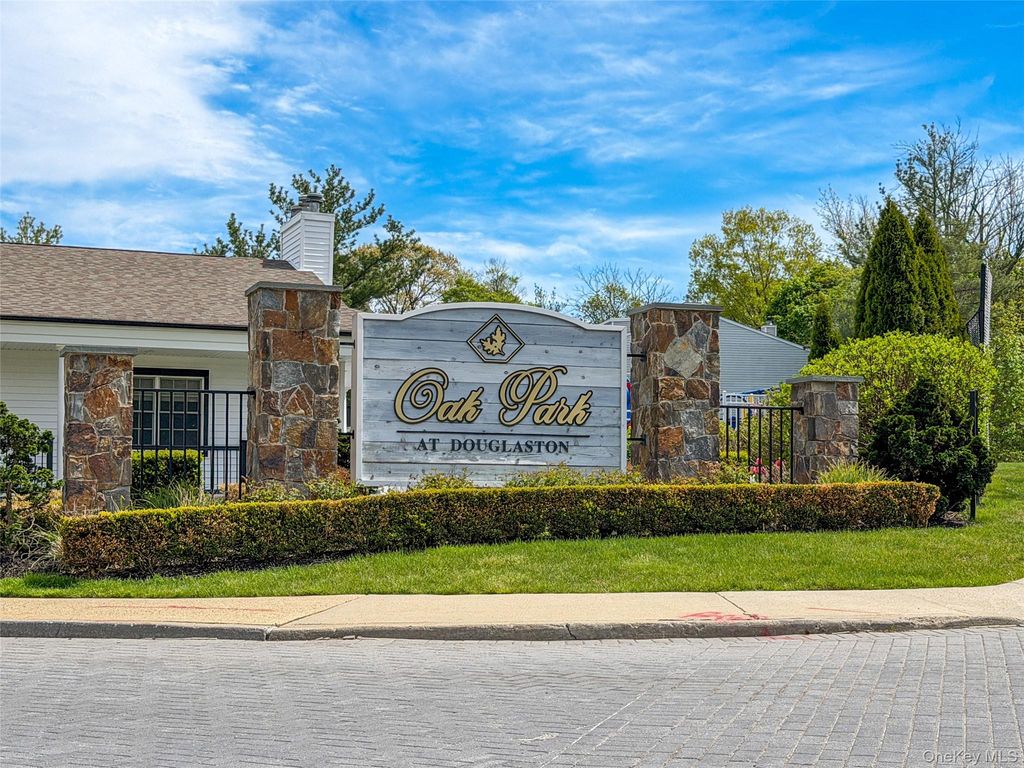 Photo of 242-37 Oak Park Drive #B, Douglaston, NY 11362 (MLS # 993942)