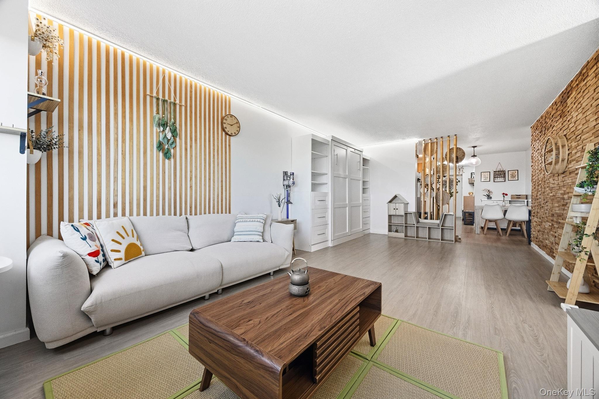 1 Bay Club Drive 12U