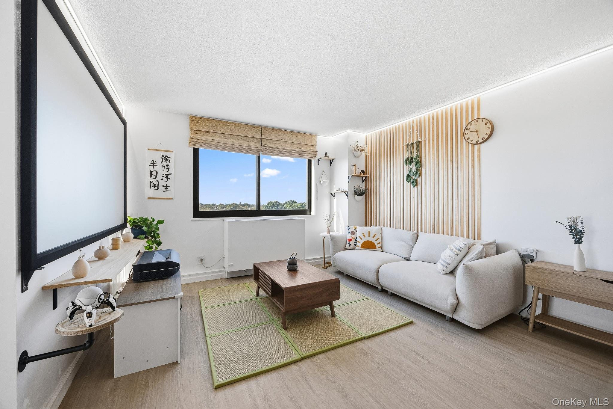 1 Bay Club Drive 12U