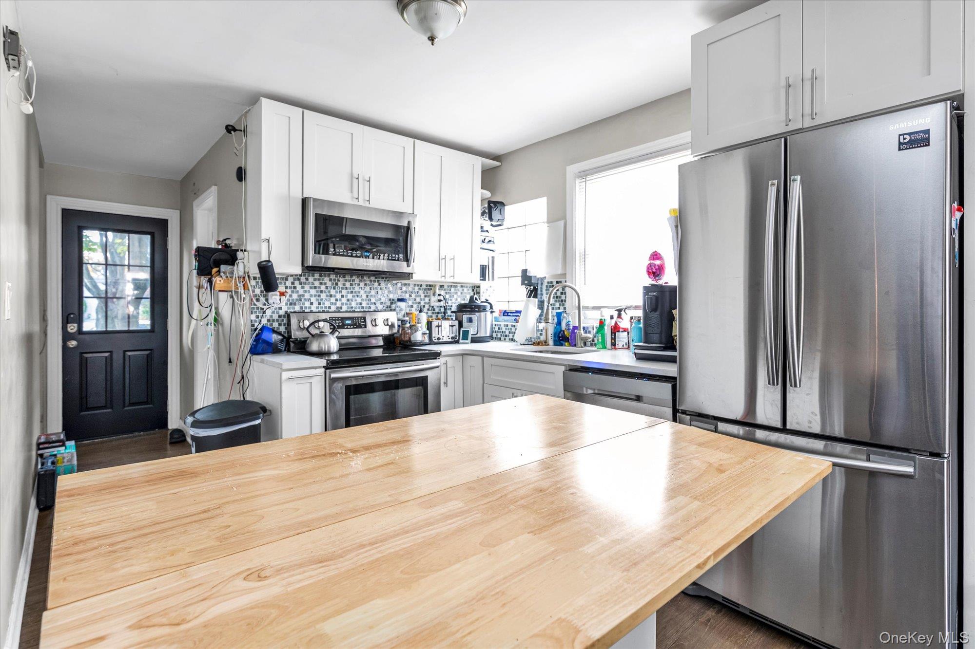 106 W Marshall Street