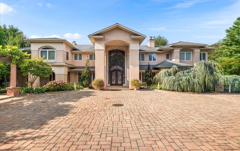 5 Glen Hill Court Dix Hills NY 11746