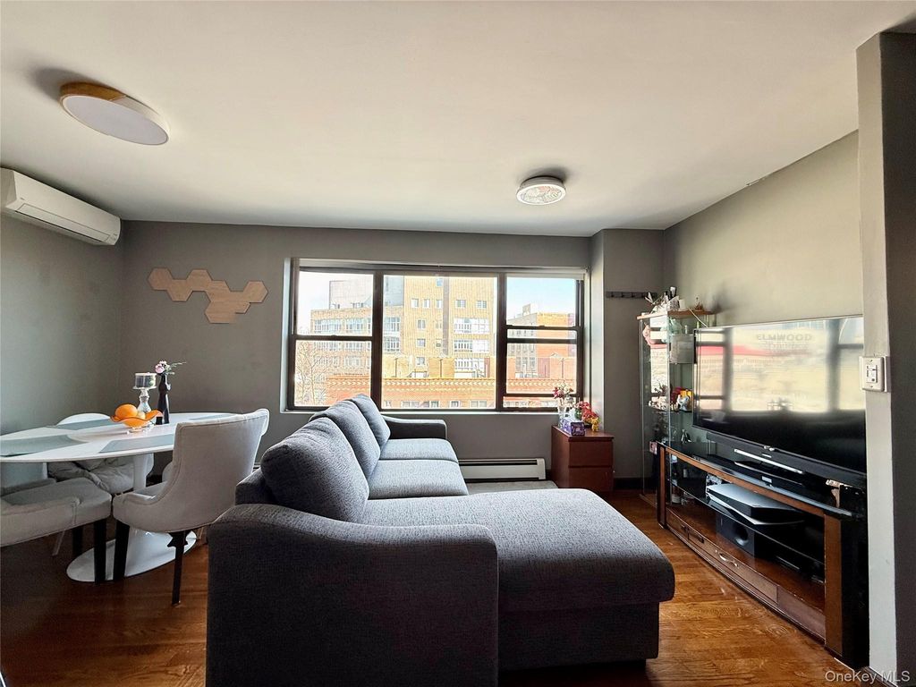 Photo of 8714 57th Road #5A, Elmhurst, NY 11373 (MLS # 966164)